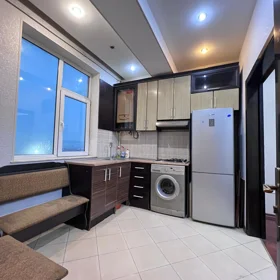 In Baku 75.0 m² apartment is for rent - Image 4