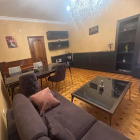 In Baku 111.0 m² apartment is for sale - Image 3