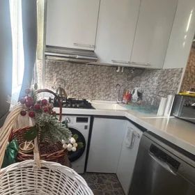 In Baku 111.0 m² apartment is for sale - Image 4