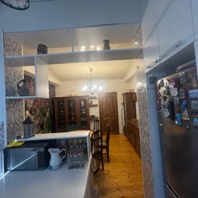 In Baku 111.0 m² apartment is for sale - Image 5