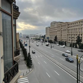 In Baku 281.0 m² apartment is for sale - Image 2