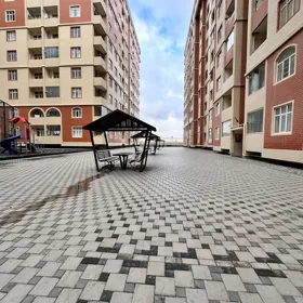 In Baku 82.0 m² apartment is for sale - Image 2