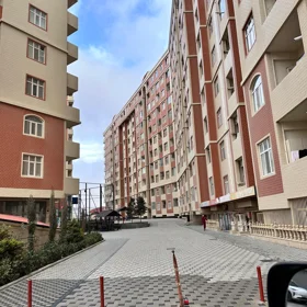 In Baku 82.0 m² apartment is for sale - Image 4