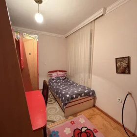 In Baku 85.0 m² house with 4.0 rooms is for sale - Image 2