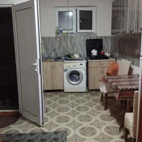 In Baku 85.0 m² house with 4.0 rooms is for sale - Image 5