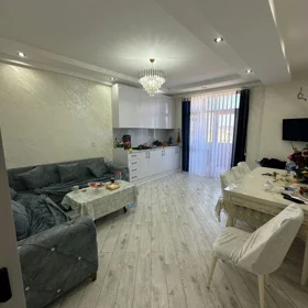 In Baku 73.0 m² apartment is for sale - Image 2