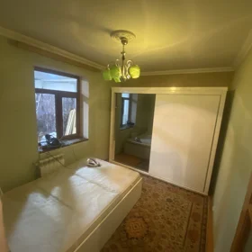 In Baku 80.0 m² house with 3.0 rooms is for sale - Image 3