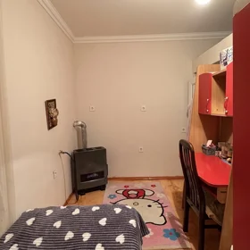 In Baku 85.0 m² house with 4.0 rooms is for sale - Image 3