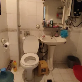 In Baku 55.0 m² apartment is for sale - Image 3