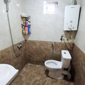 In Baku 65.0 m² apartment is for sale - Image 5