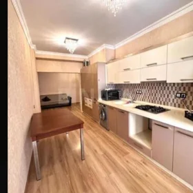 In Baku 120.0 m² apartment is for sale - Image 3