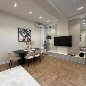 In Baku 90.0 m² apartment is for rent - Image 4