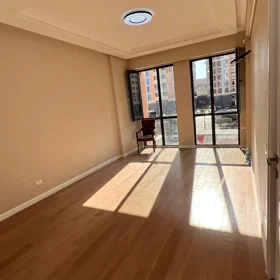 In Baku 75.0 m² apartment is for rent - Image 3