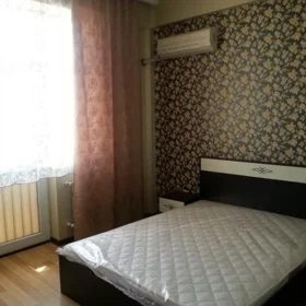 In Baku 92.0 m² apartment is for rent - Image 2