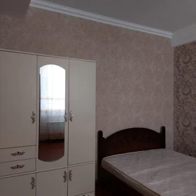 In Baku 90.0 m² apartment is for rent - Image 5