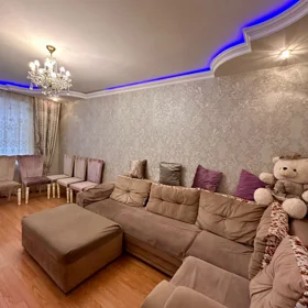 In Baku 75.0 m² apartment is for rent - Image 2