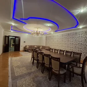 In Baku 170.0 m² apartment is for rent - Image 3