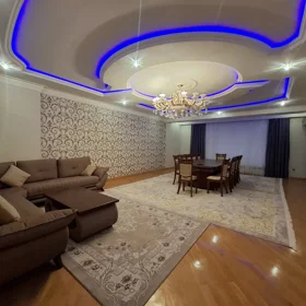 In Baku 170.0 m² apartment is for rent - Image 4