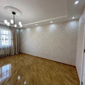 In Baku 84.0 m² apartment is for sale - Image 2