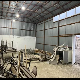 In Baku 180.0 m² garage is for rent - Изображение 4