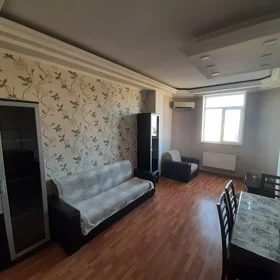 In Baku 60.0 m² apartment is for rent - Image 2
