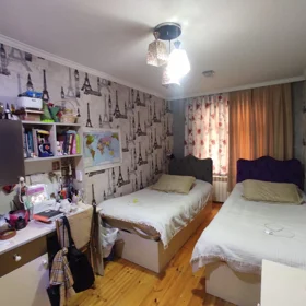 In Baku 75.0 m² apartment is for sale - Image 5