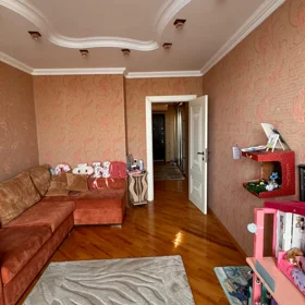 In Baku 124.0 m² apartment is for sale - Image 2