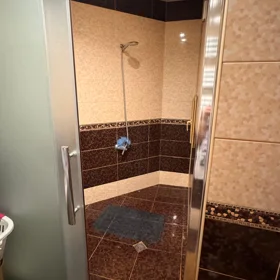 In Baku 124.0 m² apartment is for sale - Image 4