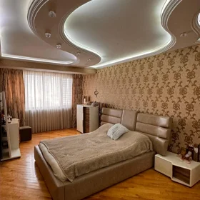 In Baku 124.0 m² apartment is for sale - Image 5