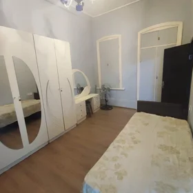 In Baku 85.0 m² house with 3.0 rooms is for rent - Image 4