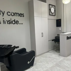 In Baku 105.0 m² commercial is for rent - Image 2