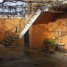 In Baku 170.0 m² house with 7.0 rooms is for sale - Image 3