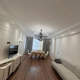 In Baku 135.0 m² apartment is for sale - Image 3