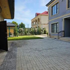 In Baku 220.0 m² house with 6.0 rooms is for sale - Image 4