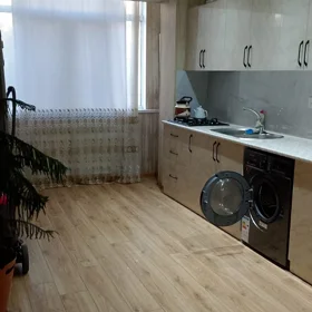 In Baku 60.0 m² apartment is for rent - Image 3