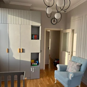 In Baku 117.0 m² apartment is for sale - Image 3