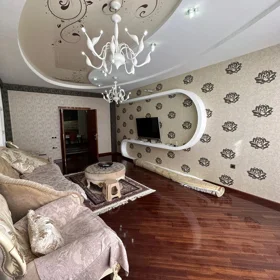 In Baku 150.0 m² apartment is for rent - Image 2