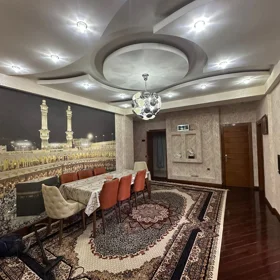 In Baku 150.0 m² apartment is for rent - Image 3