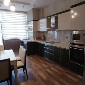 In Baku 180.0 m² apartment is for rent - Image 5