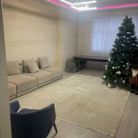 In Baku 135.0 m² apartment is for rent - Image 4