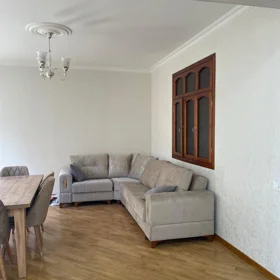 In Baku 65.0 m² apartment is for rent - Image 2
