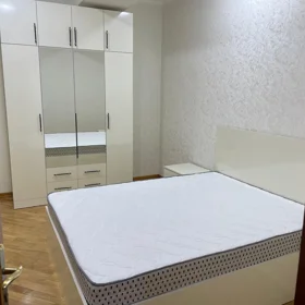 In Baku 65.0 m² apartment is for rent - Image 5