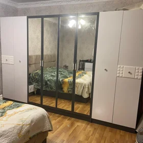 In Baku 80.0 m² house with 4.0 rooms is for rent - Image 3