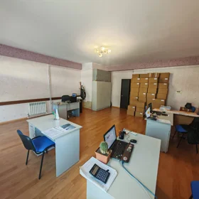 In Baku 65.0 m² office is for rent - Image 2