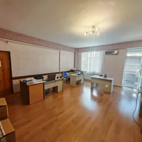 In Baku 65.0 m² office is for rent - Image 5