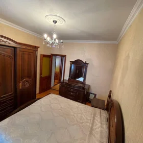 In Baku 60.0 m² apartment is for sale - Image 2