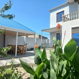 In nan 240.0 m² house with 5.0 rooms is for sale - Image 2