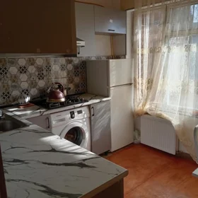 In Baku 100.0 m² apartment is for sale - Image 2
