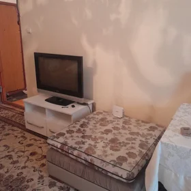 In Baku 45.0 m² apartment is for rent - Image 3
