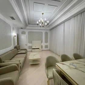 In Baku 140.0 m² apartment is for rent - Image 4